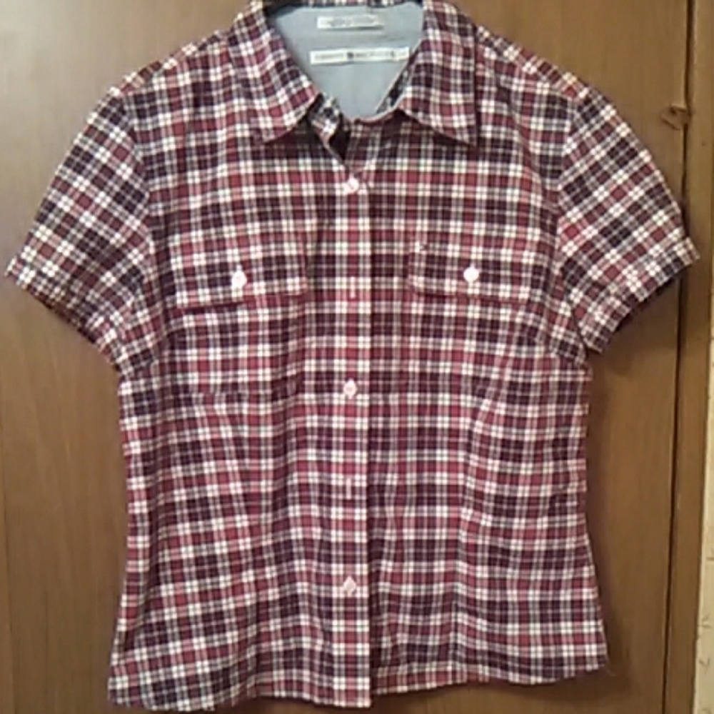 Ladies Tommy Hilfiger button- down top